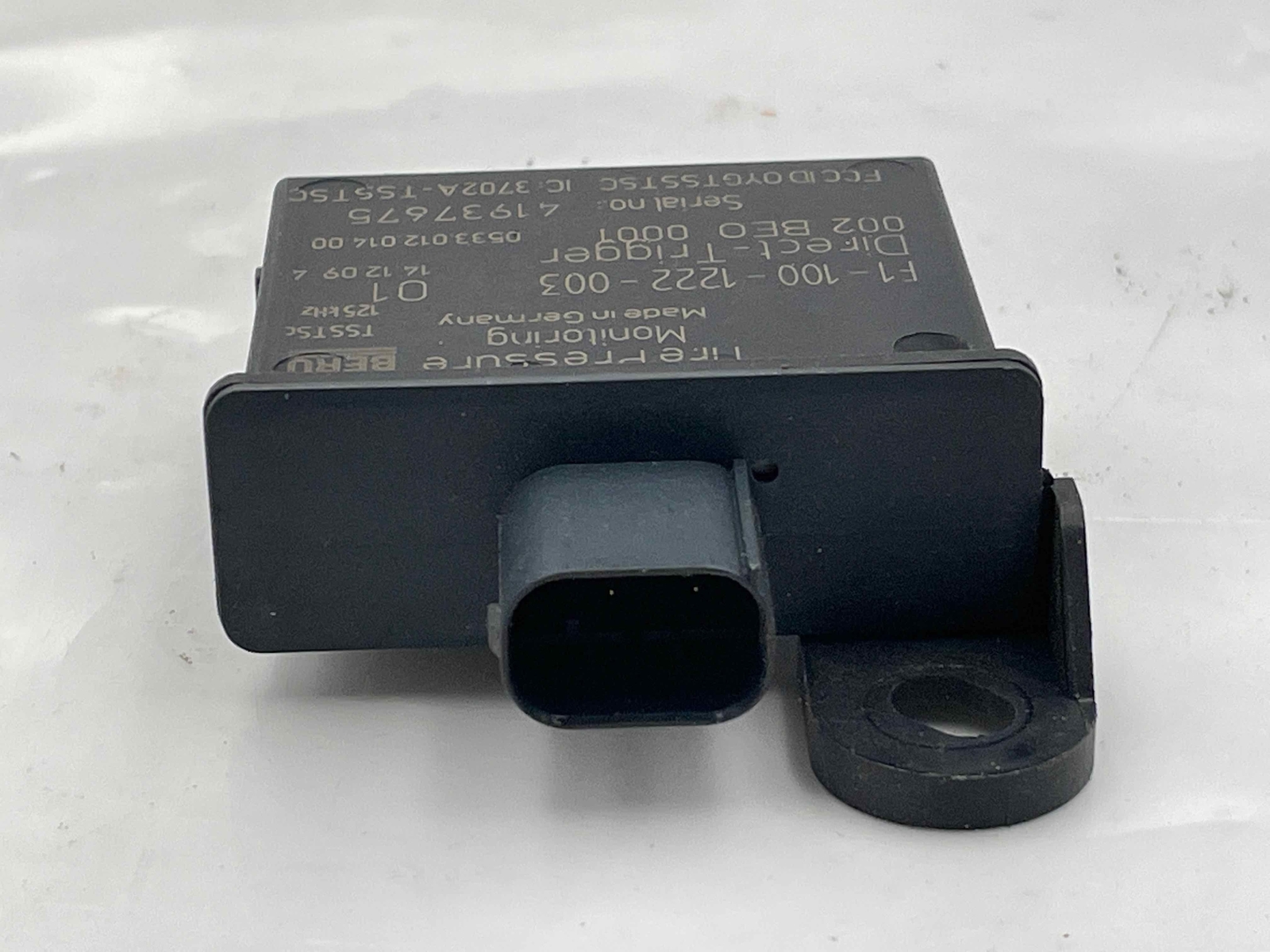 10 Aston Martin Rapide TPMS Tire Pressure Monitor Control Module F1-100-1222-003