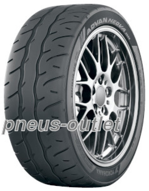Pneu Yokohama Advan Neova AD09 255/40 R18 pour éliminer le sous-virage en courbe