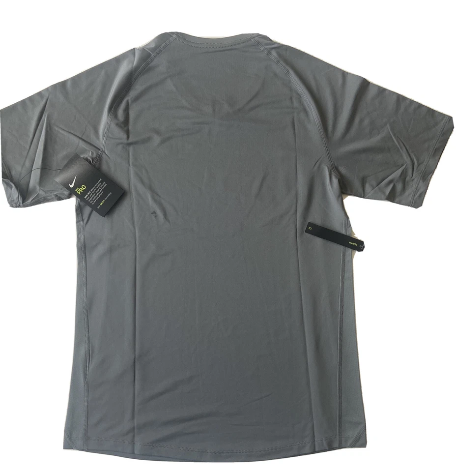 NIKE Pro Men's Slim fit Short-Sleeve T grey size M - Image 4 of 4