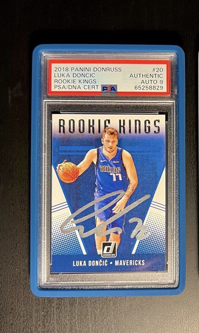 Luka Don i Autographed Signed Luka Doncic Rookie Kings PSA 9 Auto Full Pop 1 
