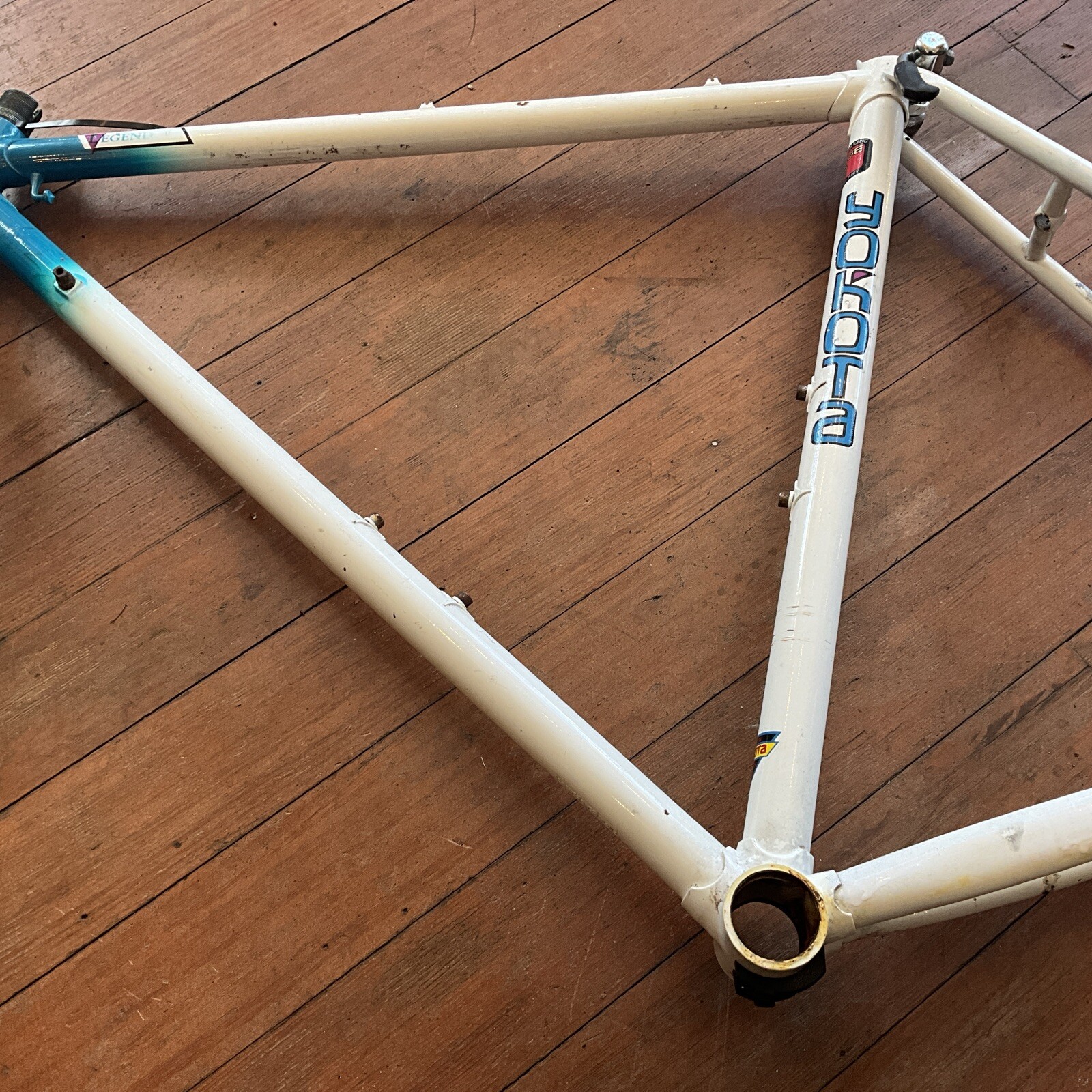 Vintage&rsquo;89 Yokota Legend Road Bike. 50cm Double Butted Tange Steel. 700c