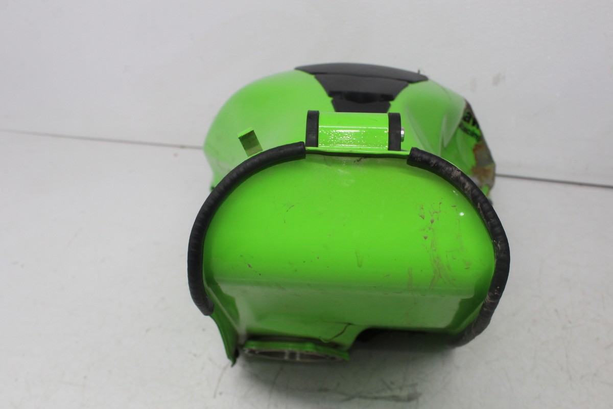 21-24 KAWASAKI NINJA ZX10R GAS TANK FUEL CELL PETROL