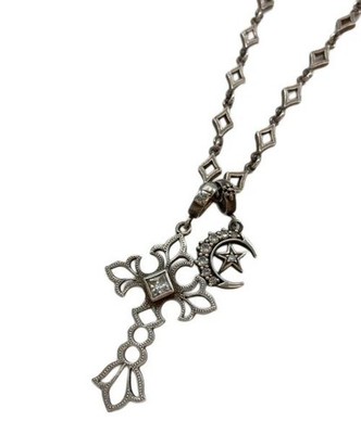 Loree Rodkin                    cross necklace Silver