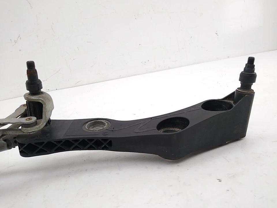 Transmissão limpador de para-brisa BMW 650i E63 E64 com motor compatível 2006-2010 06 07 - Imagem 3 de 4