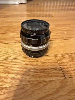 Nikon Nikkor-S 35mm f2.8 Non-Ai Lens for F Mount