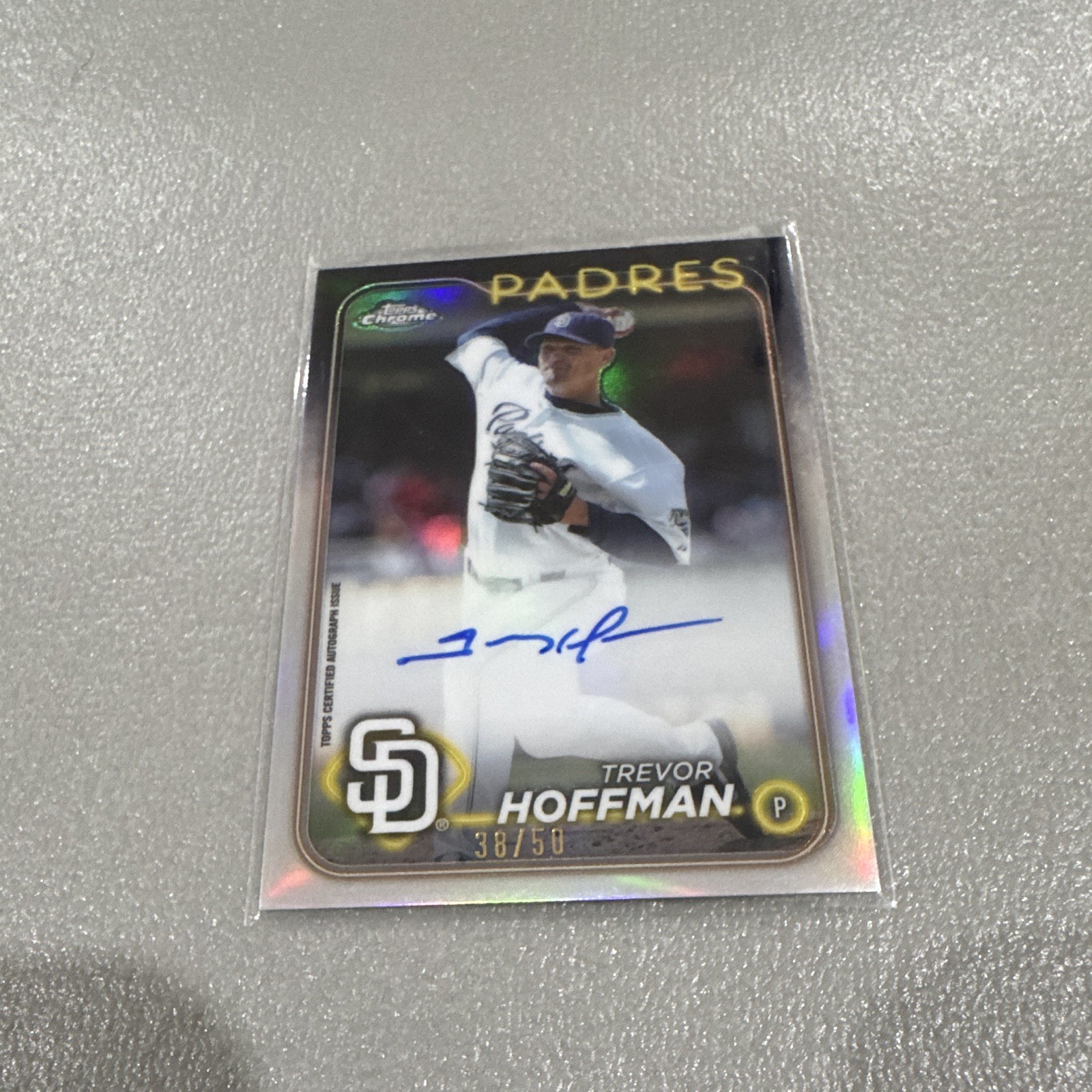 2024 Topps Chrome Update Trevor Hoffman Legend Refractor Auto /50 Padres HOF
