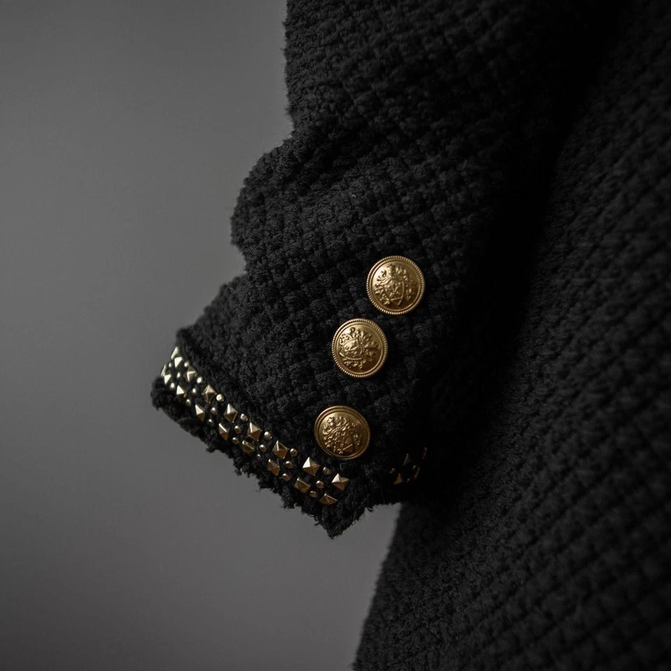 Mono de tweed negro clásico de lujo preppy "Shiloh" tweed con detalles dorados Foto 3 de 4