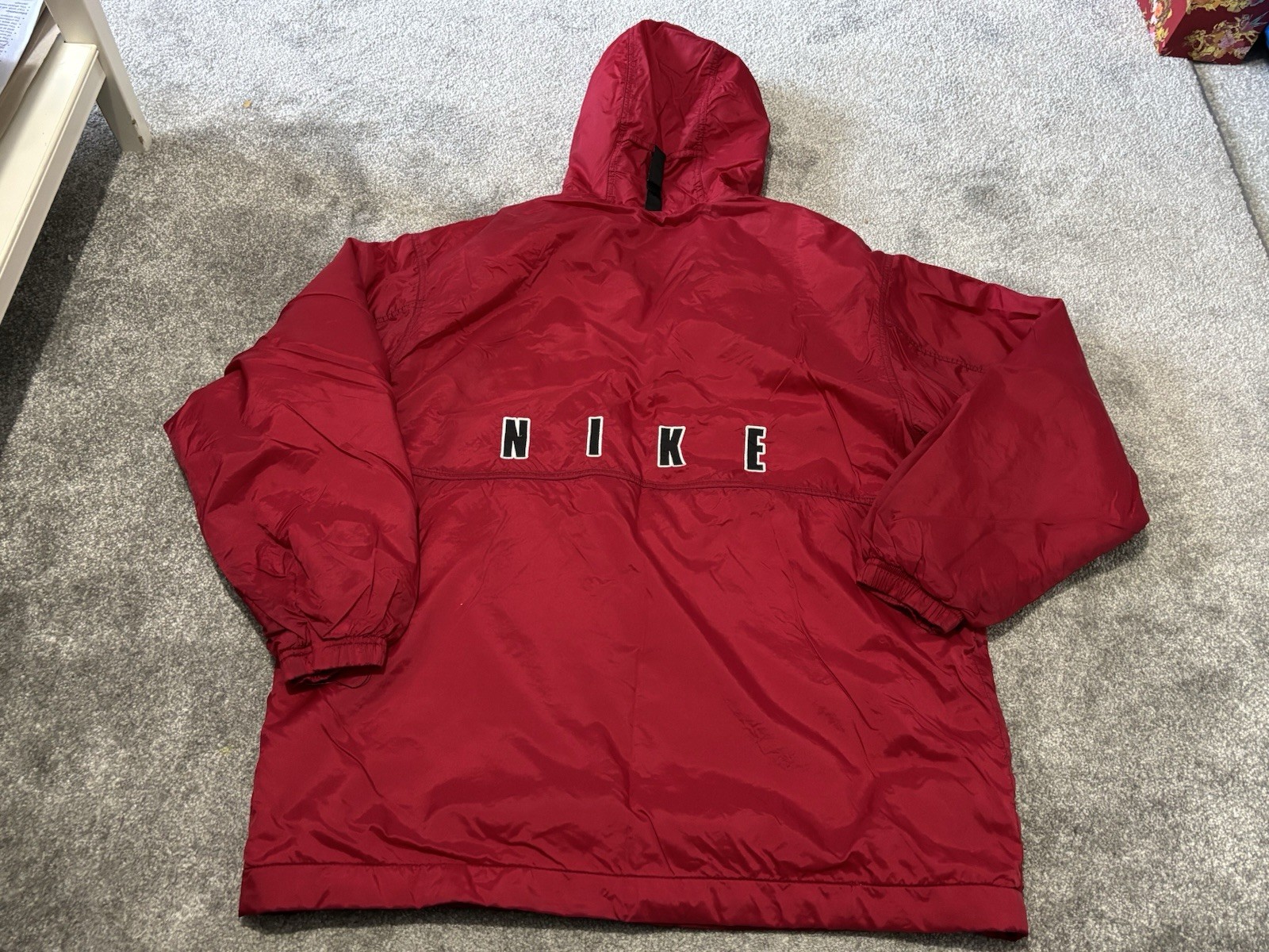 SACAI X NIKE Giacca a vento Nike con cappuccio vintage anni 90 etichetta retrò taglia M adatta L XL