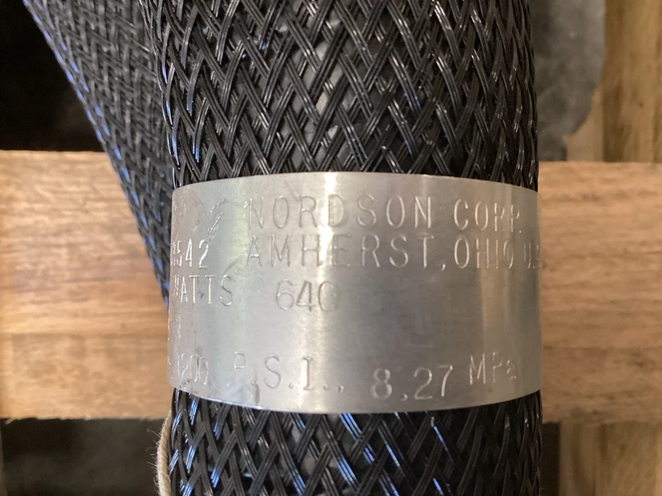 SIN USAR - Manguera de pegamento térmico Nordson 276943A 230 V, 16 pies, 16 pies Foto 4 de 4