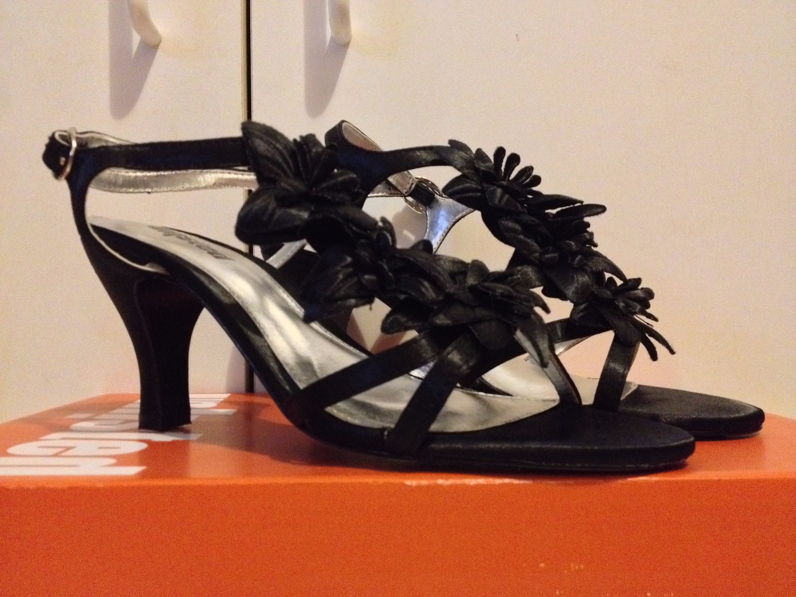 unlisted black heels