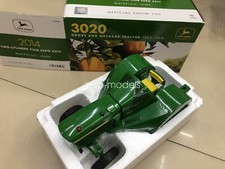 ERTL 1/16 Scale JOHN DEERE 3020 Tractor Diecast Model 16244A Toy Collection NIB