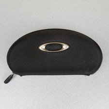 Oakley Hard Shell Zipper Sunglasses Case Black Good