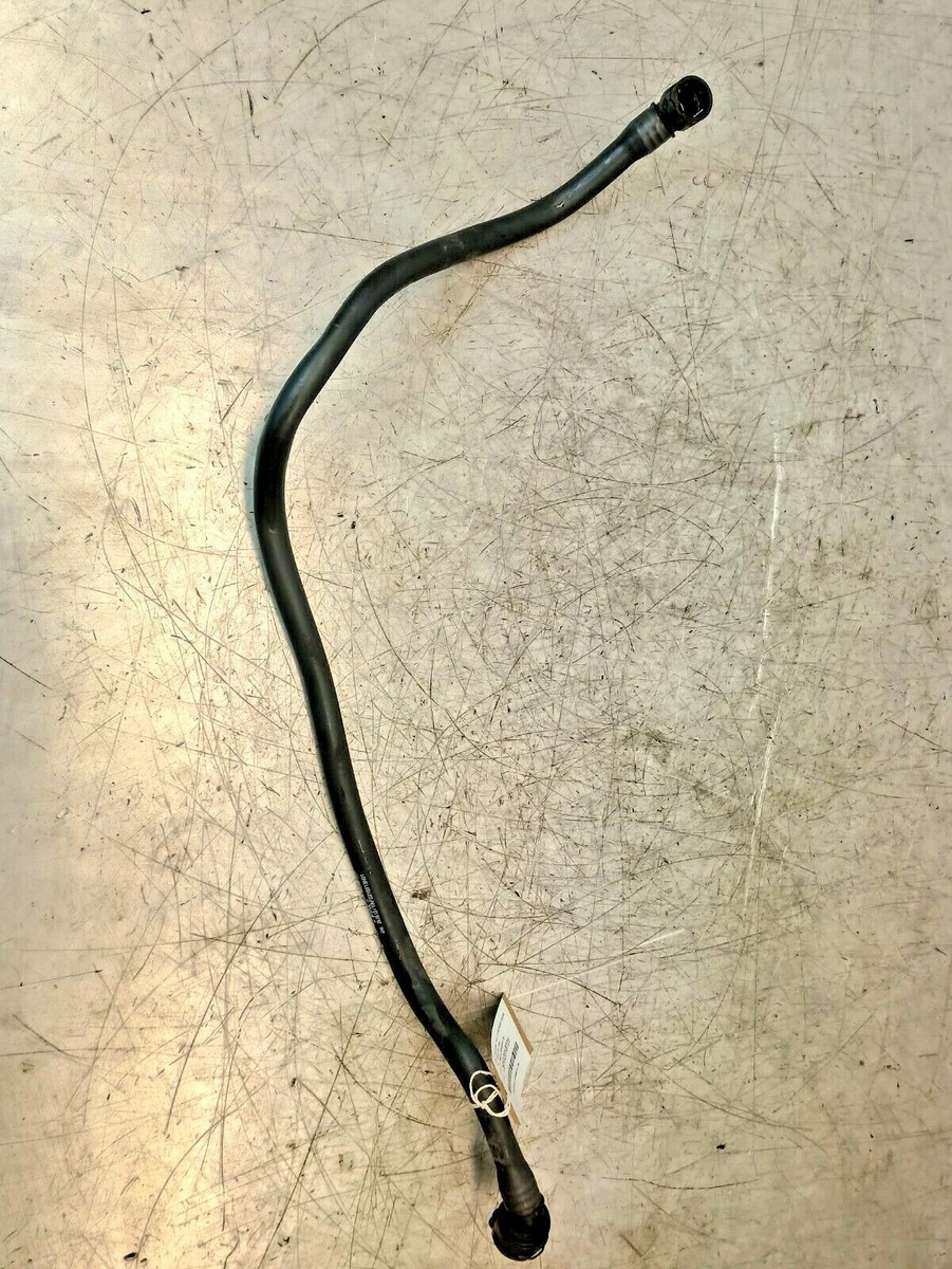 Mercedes Benz W205 C350 14-19 2.0 Hybrid Petrol Coolant Hose Pipe
