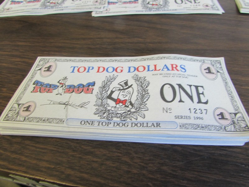 VINTAGE LOT 63 CONSECITIVE TOP DOG DOLLARS 1996 SERIES  SCRANTON WILKES-BARRE PA