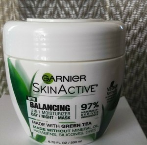 garnier green tea moisturizer