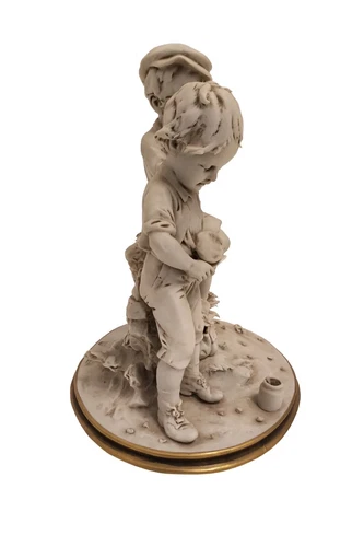 SCULPTURE in BISCUIT PORCELAIN by Benacchio - Children having a snack - Triade - Foto 4 di 5