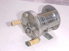 Nice South Bend No 1000 Anti-Backlash Levelwind Casting Reel   BAIT CAST REEL