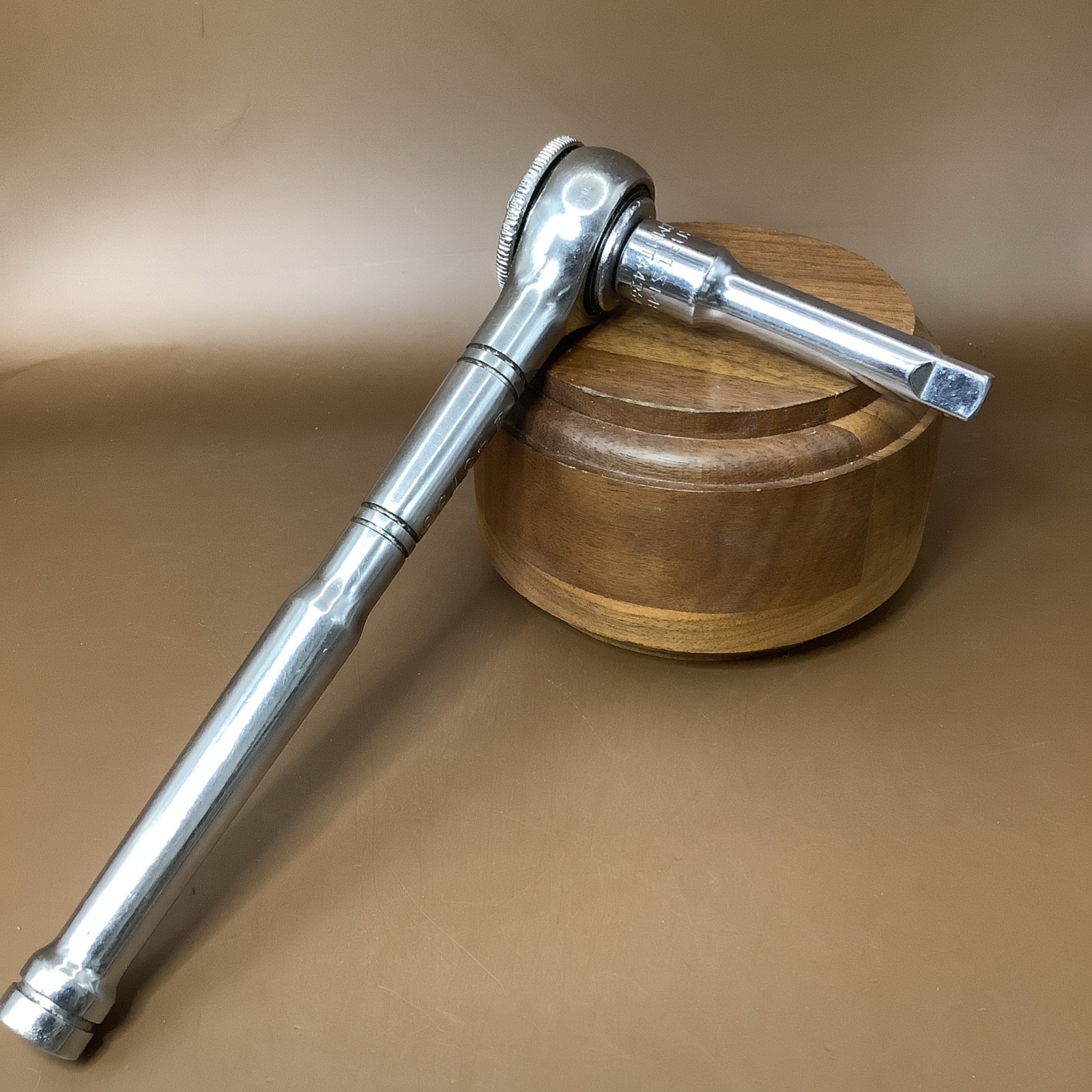 Vintage CRAFTSMAN 3/8 Drive Ratchet with Thumb Wheel & Extension 43796