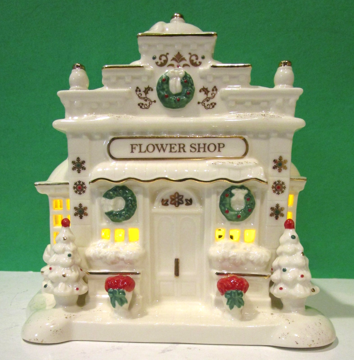 LENOX MISTLETOE PARK FLOWER SHOP - Lit Village Treasures sculpture