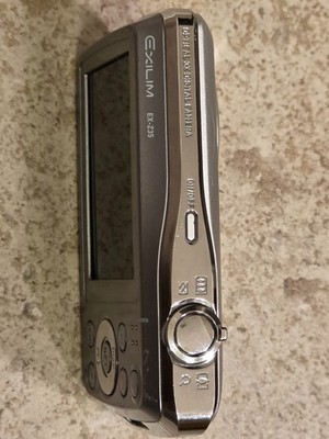 Casio EXILIM ZOOM EX-Z35 12.1MP Digital Camera - Silver for sale