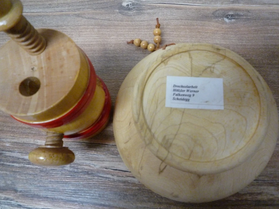 Antiker alter Nussknacker aus Holz mit Schraube Gewinde , Nuss Holzschale - Bild 4 von 4