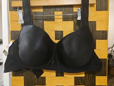 Women's Danskin Bra Size 40D  Underwire Bra~Black SPORTS BRA NWT