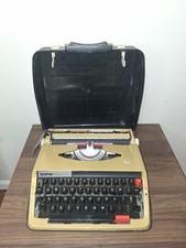 Brother Activator 850 TR Vintage Typewriter Beige with Black Case, 1960s thumbnail