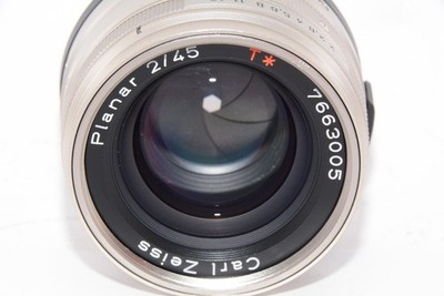 N.MINT] Contax Carl Zeiss Planar T* 45mm f/2 AF Lens for G1 G2