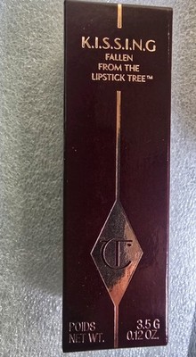 Charlotte Tilbury Lippenstift Yes Honey Kissing Fallen From The Lipstick Tree 