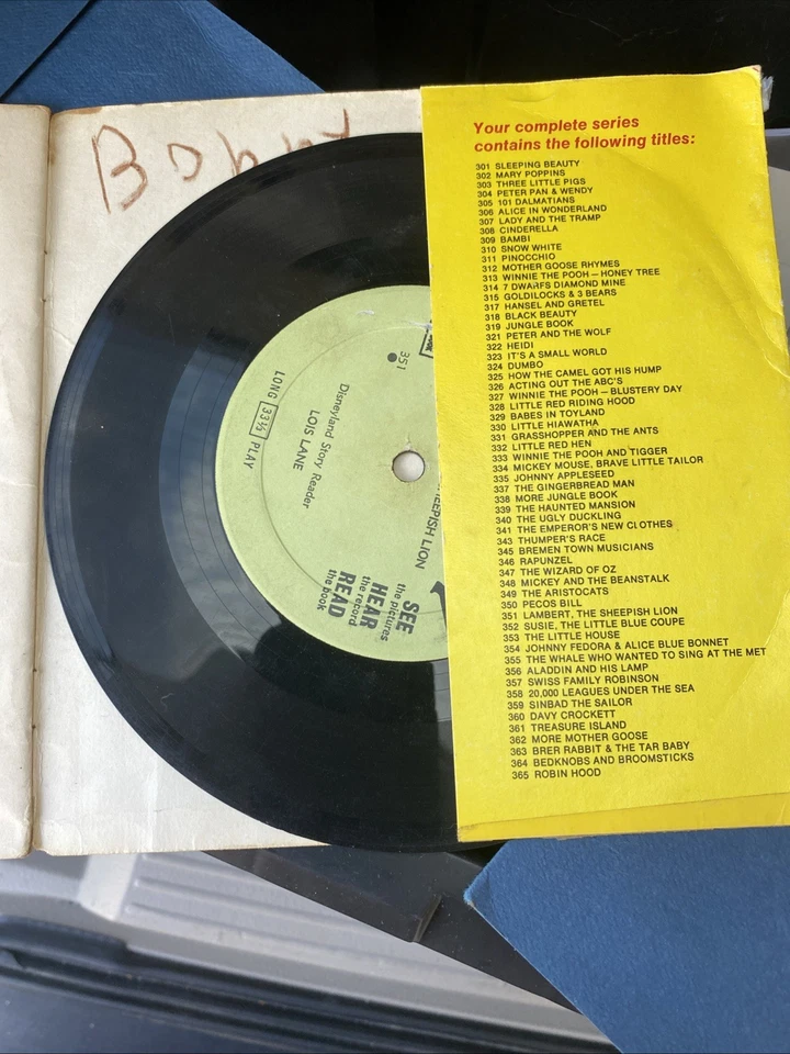 De colección. 1970 A Disneyland Record and Book Walt Disney Presents The Haunted Mansion Foto 3 de 4