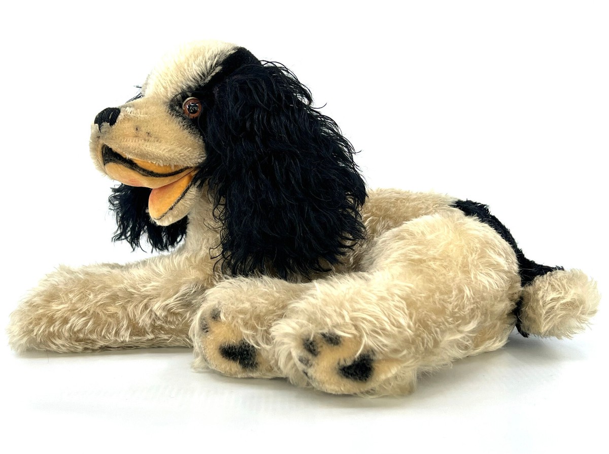 Steiff Cockie Cocker Spaniel Dog lying 1950s Black White Steiff Cockie Cocker Spaniel Dog lying 1950s Black White