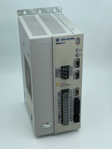 Allen- Bradley Ultra5000 2098-IPD-HV100 -used- 100% Geprüft - Afbeelding 1 van 3
