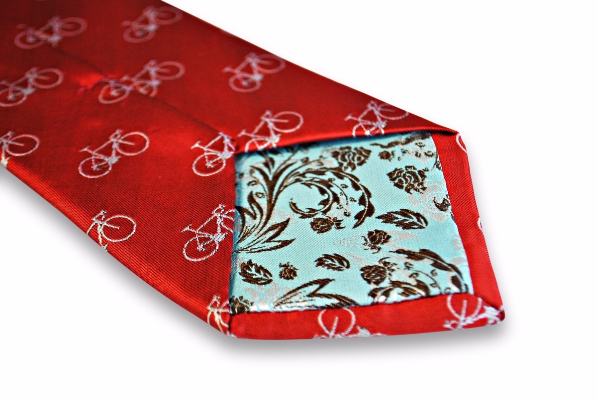 Cravate Frederick Thomas - Rouge Vif, Motif Vélo Brodé - Neuf Avec étiquettes