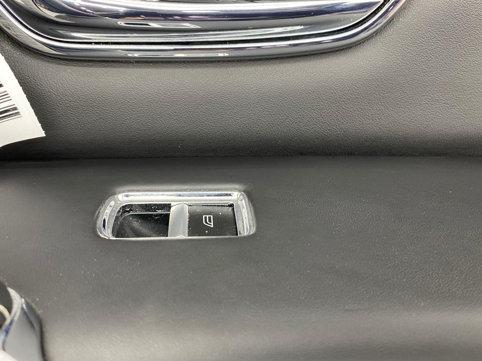 2016-2020 BENTLEY BENTAYGA OEM RH REAR RIGHT DOOR TRIM PANEL | BELUGA (BB)