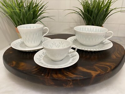 Vintage Arabia Of Finland Friedl Holzer Kjellberg Rice Grain Cups & Saucers VGC