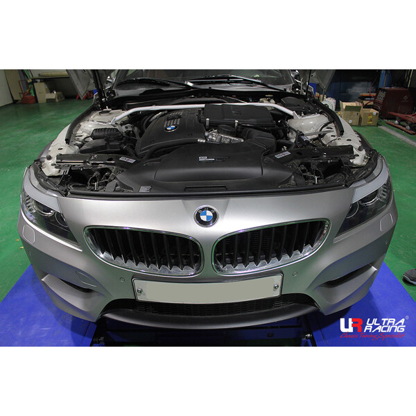 FOR BMW E89 Z4 3.5 20092016 35is (2WD) ULTRA RACING FRONT STRUT BAR