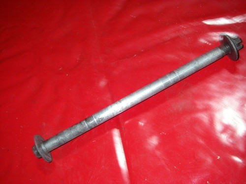 HINTERACHSE HINTERRAD ACHSE BOLZEN AXLE Schraube YAMAHA XJ 600 DIVERSION 4BRA