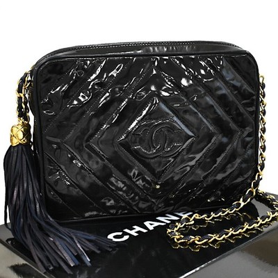 Chanel ブラック エナメル ハンドバッグ シャネルのエナメルバッグを高額買取しました！ 秋田県のお客様