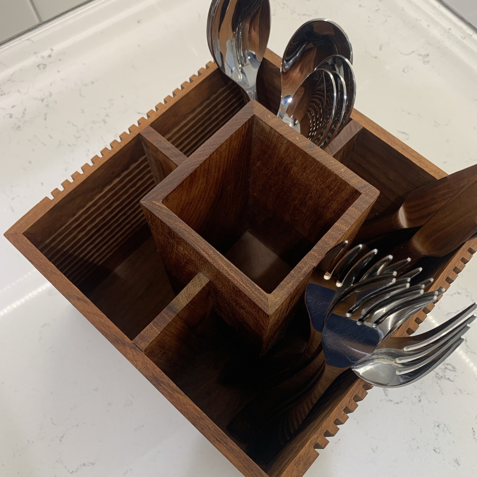 Elegant Wooden Utensil Holder /Caddy.  Slatted Wooden Design With 5 Compartments