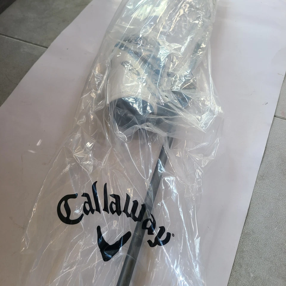 NEW Callaway Edge 5H Hybrid Regular Flex Original Grip RH with HEADCOVER - Image 4 of 4