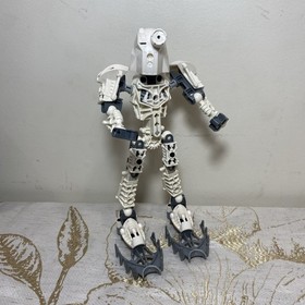 LEGO Bionicle Toa Metru Toa Nuju (8606) Complete Figure - No packaging