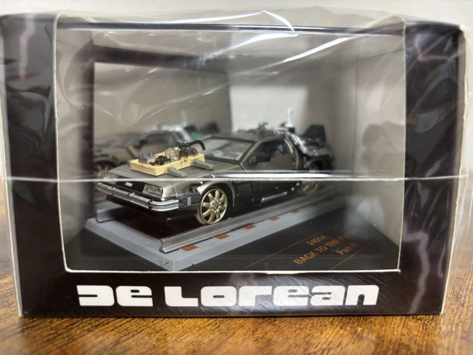 Vitesse 1/43 DeLorean Back to the Future Part 3 Railroad - Image 2 of 4