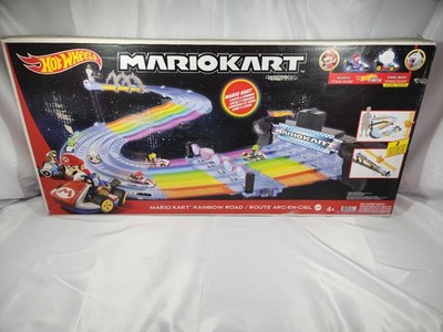 2021 Hot Wheels Mario Kart Rainbow Road Raceway Play Set with