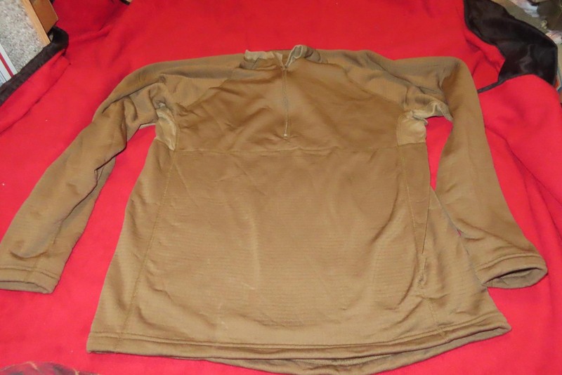 SPEAR SOCOM PCU LEVEL 2 ECW LONG SLEEVE TOP MID WEIGHT GRID BROWN MED NWOT 1541