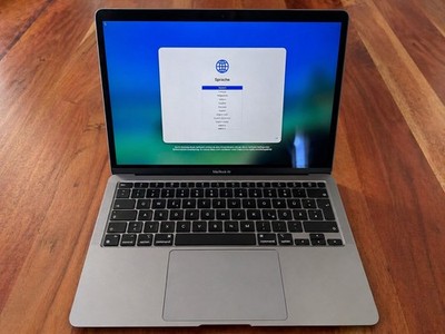 Apple MacBook Air 13 Zoll (256GB SSD, M1, 8GB) Laptop - Space Grau