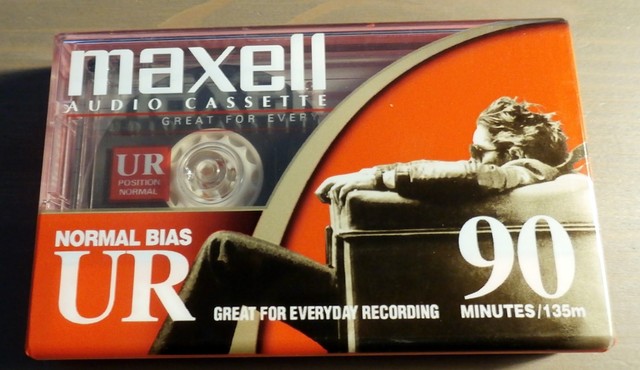 MAXELL Audio Cassette UR Normal Bias IEC Type 1, 90 minutes (Sealed)