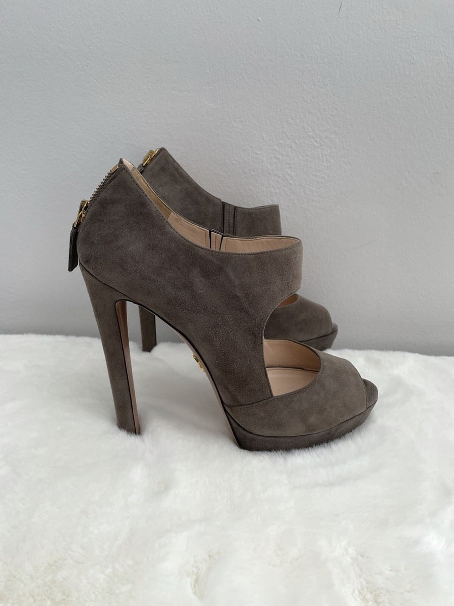 プラダ スウェード　パンプス　 38 グレー　メリージェーン Prada Maryjane Gray Suede Pumps SZ 38 | eBay