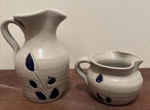 Williamsburg Pottery PA Pitchers Stoneware Salt Glazed Leaf Pattern Set Of 2