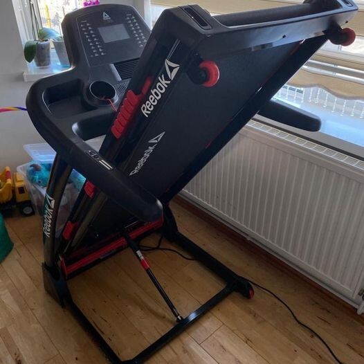 Machine Reebok Gt40s Argos Reebok One GT40S Treadmill Black, Good