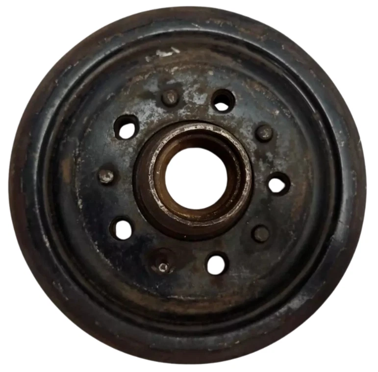 1946-1948 Plymouth Front Right Passenger Side Brake Hub & Drum 1118836 NOS. - Image 2 of 4